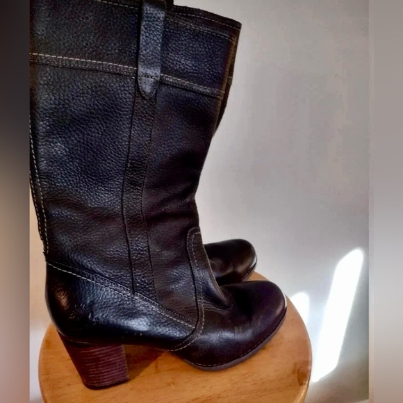 8.5 Timberland Rudston Earthkeepers Genuine Leather, Waterproof, Heeled Boot - Picture 7 of 8